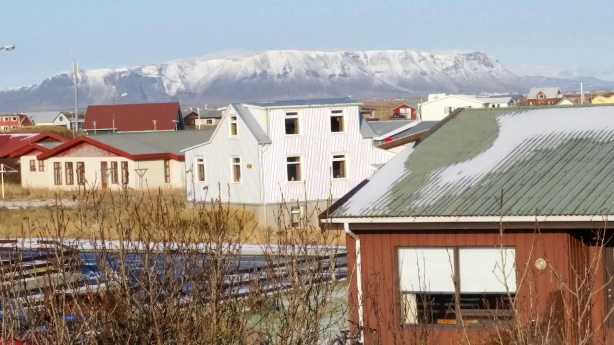 Stokkseyri Guesthouse Heba מראה חיצוני תמונה