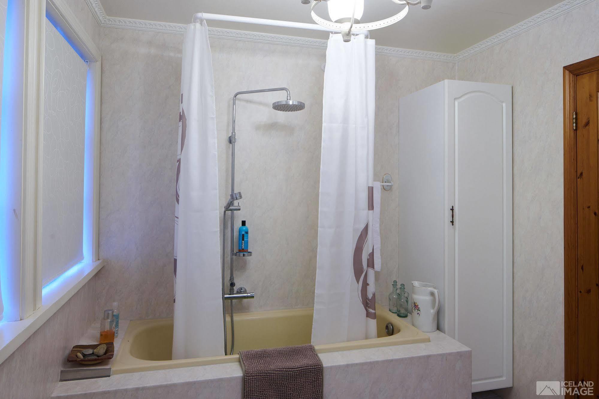 Stokkseyri Guesthouse Heba מראה חיצוני תמונה
